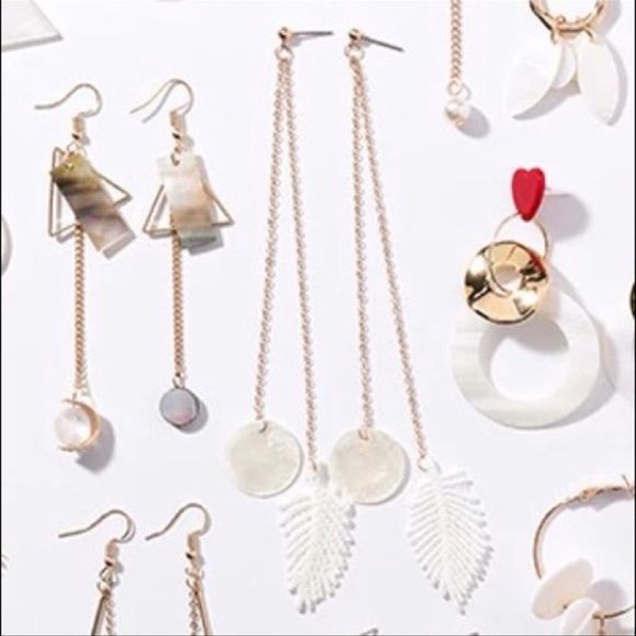 White Shell Handmade Geo Drop Tassel Earrings - Picture 2 of 2